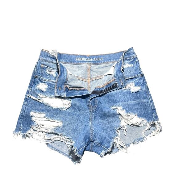 American Eagle Size 6 Distressed Daisy Duke Light Blue Jeans - Picture 2 of 14